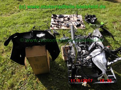 Kawasaki_ZX-9R_Ninja_ZX900E_schwarz_zerlegt_Restteile_Motor_engine_-_Teile_Ersatzteile_parts_spares_spare-parts_ricambi_wie_ZX9R_ZX900_C_D_F-44.jpg