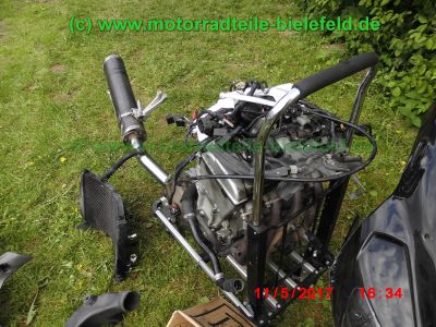 Kawasaki_ZX-9R_Ninja_ZX900E_schwarz_zerlegt_Restteile_Motor_engine_-_Teile_Ersatzteile_parts_spares_spare-parts_ricambi_wie_ZX9R_ZX900_C_D_F-57.jpg