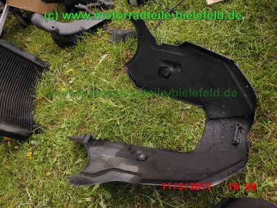 Kawasaki_ZX-9R_Ninja_ZX900E_schwarz_zerlegt_Restteile_Motor_engine_-_Teile_Ersatzteile_parts_spares_spare-parts_ricambi_wie_ZX9R_ZX900_C_D_F-67.jpg