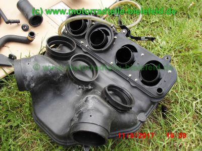 Kawasaki_ZX-9R_Ninja_ZX900E_schwarz_zerlegt_Restteile_Motor_engine_-_Teile_Ersatzteile_parts_spares_spare-parts_ricambi_wie_ZX9R_ZX900_C_D_F-83.jpg
