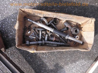 Oldtimer_Veteranen_Ersatzteile_spare-parts_spares_Mix_05_135_.jpg