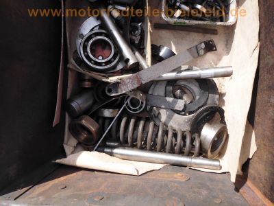 Oldtimer_Veteranen_Ersatzteile_spare-parts_spares_Mix_05_212_.jpg