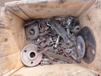 Oldtimer_Veteranen_Motor-Teile_engine_spares_spare-parts_177_.jpg