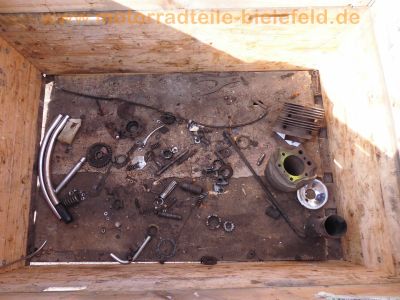 Oldtimer_Veteranen_Motor-Teile_engine_spares_spare-parts_271_.jpg