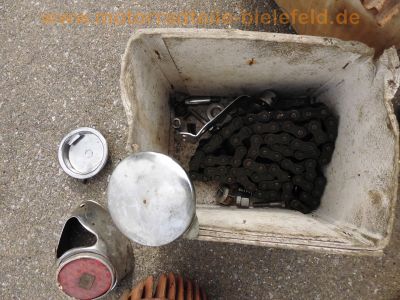 Oldtimer_Veteranen_Motor-Teile_engine_spares_spare-parts_46_.jpg