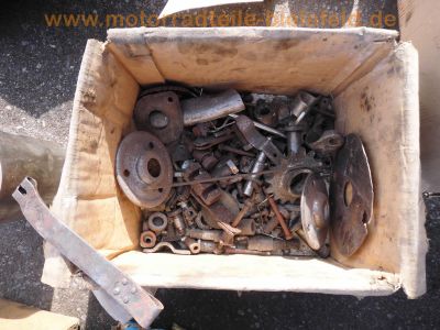 Oldtimer_Veteranen_Motor-Teile_engine_spares_spare-parts_69_.jpg