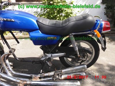 Honda_CB750KZ_RC01_EZ79_blau_teilzerlegt_original_4-4_Auspuff_Sankei_2043_-_Teile_Ersatzteile_parts_spares_spare-parts_ricambi_repuestos_wie_CB_750_900_KZ_F_F2_Boldor_RC04_SC01_SC09-12.jpg