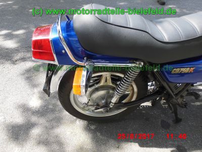 Honda_CB750KZ_RC01_EZ79_blau_teilzerlegt_original_4-4_Auspuff_Sankei_2043_-_Teile_Ersatzteile_parts_spares_spare-parts_ricambi_repuestos_wie_CB_750_900_KZ_F_F2_Boldor_RC04_SC01_SC09-19.jpg