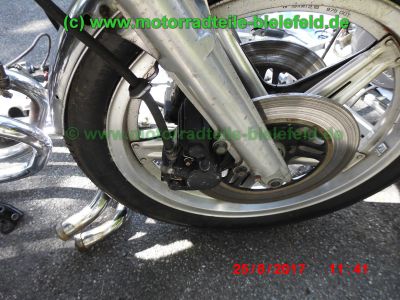 Honda_CB750KZ_RC01_EZ79_blau_teilzerlegt_original_4-4_Auspuff_Sankei_2043_-_Teile_Ersatzteile_parts_spares_spare-parts_ricambi_repuestos_wie_CB_750_900_KZ_F_F2_Boldor_RC04_SC01_SC09-29.jpg