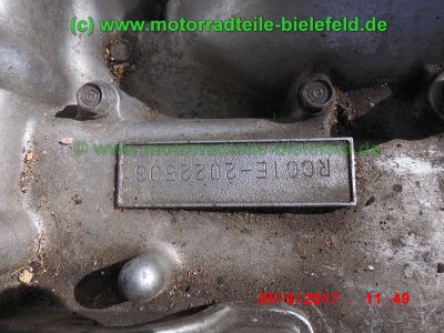 Honda_CB750KZ_RC01_EZ79_blau_teilzerlegt_original_4-4_Auspuff_Sankei_2043_-_Teile_Ersatzteile_parts_spares_spare-parts_ricambi_repuestos_wie_CB_750_900_KZ_F_F2_Boldor_RC04_SC01_SC09-48.jpg