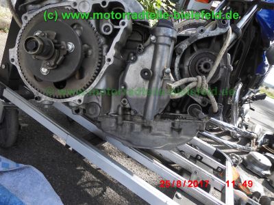 Honda_CB750KZ_RC01_EZ79_blau_teilzerlegt_original_4-4_Auspuff_Sankei_2043_-_Teile_Ersatzteile_parts_spares_spare-parts_ricambi_repuestos_wie_CB_750_900_KZ_F_F2_Boldor_RC04_SC01_SC09-52.jpg