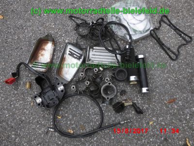 Honda_CB650C_RC05_HH_creme-bordeaux_zerlegt_Sturzbuegel_crash-bars_-_Teile_Ersatzteile_parts_spares_spare-parts_ricambi_repuestos_wie_CB_650_C_RC03_RC08-117.jpg