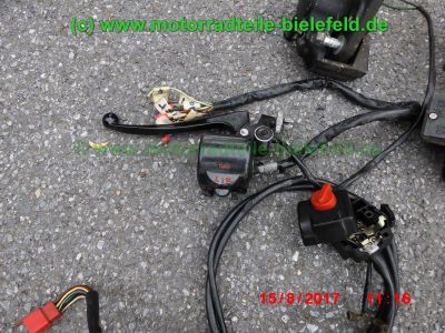 Honda_CB650C_RC05_HH_creme-bordeaux_zerlegt_Sturzbuegel_crash-bars_-_Teile_Ersatzteile_parts_spares_spare-parts_ricambi_repuestos_wie_CB_650_C_RC03_RC08-40.jpg
