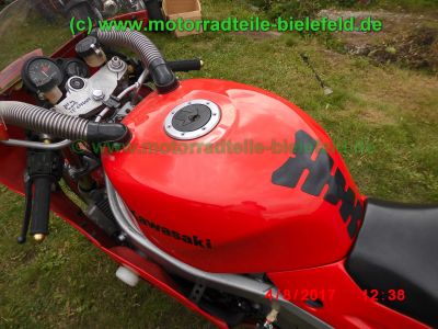 Kawasaki_ZXR_750_H2_ZX750H_rot_Rennstrecke_race_track_Renn-Verkleidung_-_Teile_Ersatzteile_parts_spares_spare-parts_ricambi_repuestos_wie_ZXR750H1-16.jpg
