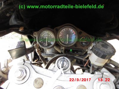 Yamaha_FZR1000_3GM_EXUP_schwarz-lila_144PS_2Hd_HU_06-2019_USD-Gabel_gepflegt_unverbastelt_–_wie_3LE_3LF_3LK-14.jpg
