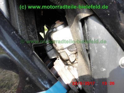 Yamaha_FZR1000_3GM_EXUP_schwarz-lila_144PS_2Hd_HU_06-2019_USD-Gabel_gepflegt_unverbastelt_–_wie_3LE_3LF_3LK-39.jpg