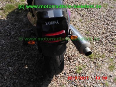 Yamaha_FZR1000_3GM_EXUP_schwarz-lila_144PS_2Hd_HU_06-2019_USD-Gabel_gepflegt_unverbastelt_–_wie_3LE_3LF_3LK-54.jpg