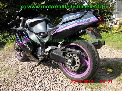 Yamaha_FZR1000_3GM_EXUP_schwarz-lila_144PS_2Hd_HU_06-2019_USD-Gabel_gepflegt_unverbastelt_–_wie_3LE_3LF_3LK-7.jpg