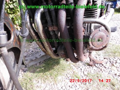 Yamaha_XJ550_4V8_rot_Oldtimer_original_Schuh_Gepaecktraeger_Koffertraeger_Halbschalen-Verkleidung_Windschild_Sturzbuegel_Teile_Ersatzteile_parts_spares_spare-parts_ricambi_repuestos-31.jpg
