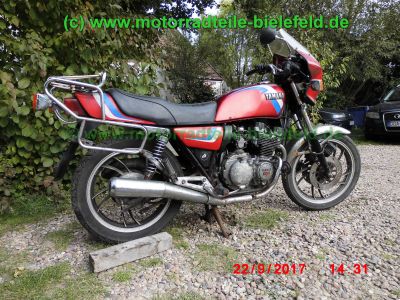 Yamaha_XJ550_4V8_rot_Oldtimer_original_Schuh_Gepaecktraeger_Koffertraeger_Halbschalen-Verkleidung_Windschild_Sturzbuegel_Teile_Ersatzteile_parts_spares_spare-parts_ricambi_repuestos-55.jpg