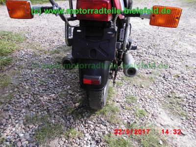 Yamaha_XJ550_4V8_rot_Oldtimer_original_Schuh_Gepaecktraeger_Koffertraeger_Halbschalen-Verkleidung_Windschild_Sturzbuegel_Teile_Ersatzteile_parts_spares_spare-parts_ricambi_repuestos-64.jpg