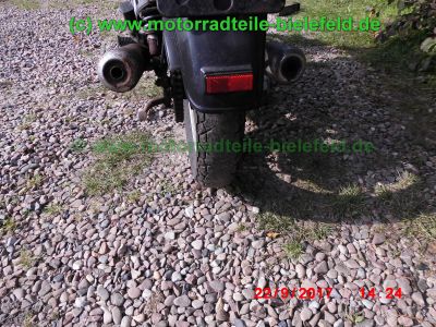 Yamaha_XJ550_4V8_rot_Oldtimer_original_Schuh_Gepaecktraeger_Koffertraeger_Halbschalen-Verkleidung_Windschild_Sturzbuegel_Teile_Ersatzteile_parts_spares_spare-parts_ricambi_repuestos-8.jpg