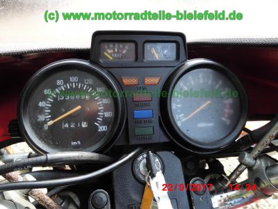 Yamaha_XJ550_4V8_rot_Oldtimer_original_Schuh_Gepaecktraeger_Koffertraeger_Halbschalen-Verkleidung_Windschild_Sturzbuegel_Teile_Ersatzteile_parts_spares_spare-parts_ricambi_repuestos-86.jpg