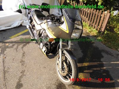 Yamaha_XJ600_51J_Youngtimer_original_Zustand_Gepaecktraeger_Hepco-Becker_Koffer-System_Auspuff_4-2_Yamaha_49A-14721_49A-14711_wie_FJ600L_3KM_3KN-44.jpg
