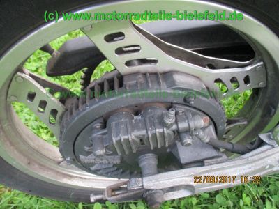 Honda_CBX550F_PC04_rolling_Chassis_3x_gekapselte_belueftete_Scheibenbremse_Tank_OK_für_Teile_Ersatzteile_parts_spares_spare-parts_ricambi_repuestos-28.jpg