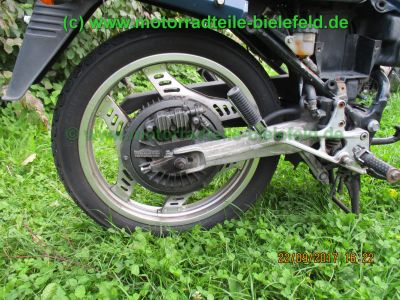 Honda_CBX550F_PC04_rolling_Chassis_3x_gekapselte_belueftete_Scheibenbremse_Tank_OK_für_Teile_Ersatzteile_parts_spares_spare-parts_ricambi_repuestos-30.jpg