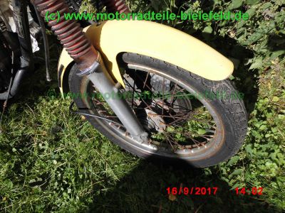 Honda_CJ250T_Twin_gelb_Oldtimer-Wrack_Vergaser_Keihin_762A_orig_Auspuff_2-1_–_Teile_Ersatzteile_parts_spares_spare-parts_ricambi_repuestos_wie_CB250G_CB360G_CJ360T-54.jpg