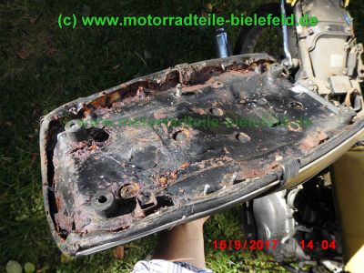 Honda_CJ250T_Twin_gelb_Oldtimer-Wrack_Vergaser_Keihin_762A_orig_Auspuff_2-1_–_Teile_Ersatzteile_parts_spares_spare-parts_ricambi_repuestos_wie_CB250G_CB360G_CJ360T-83.jpg