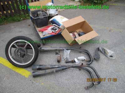 Kawasaki_GPZ305_EX305_2x_Motor_Auspuff_CDI_Vergaser_Tank_uvm_-_Teile_Ersatzteile_parts_spares_spare-parts_ricambi_repuestos_wie_ER_EX_Z_250_305_A_B_GP-1.jpg
