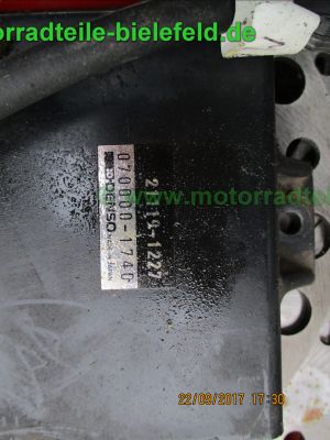 Kawasaki_GPZ305_EX305_2x_Motor_Auspuff_CDI_Vergaser_Tank_uvm_-_Teile_Ersatzteile_parts_spares_spare-parts_ricambi_repuestos_wie_ER_EX_Z_250_305_A_B_GP-20.jpg