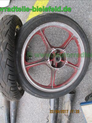 Kawasaki_GPZ305_EX305_2x_Motor_Auspuff_CDI_Vergaser_Tank_uvm_-_Teile_Ersatzteile_parts_spares_spare-parts_ricambi_repuestos_wie_ER_EX_Z_250_305_A_B_GP-46.jpg