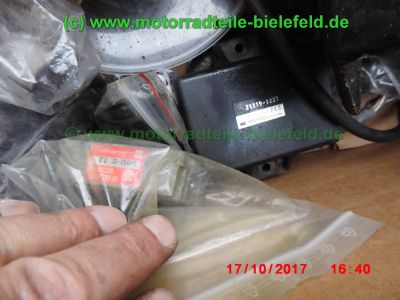 Kawasaki_GPZ305_EX305_2x_Motor_Auspuff_CDI_Vergaser_Tank_uvm_-_Teile_Ersatzteile_parts_spares_spare-parts_ricambi_repuestos_wie_ER_EX_Z_250_305_A_B_GP-64.jpg