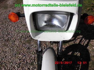 Kawasaki_GPZ305_weiss-blau_EX305B_Halbschale_Belt-Drive_Riemen-Antrieb_original_Auspuff_2-2_KHI_K_070_–_wie_ER_EX_Z_250_305_A_B_GP-41.jpg