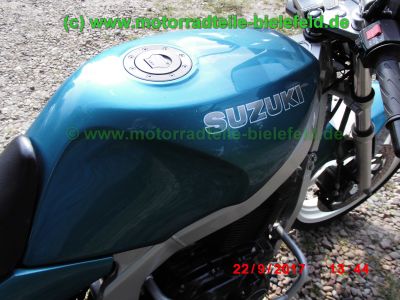 Suzuki_GS500E_GM51B_gruen_46PS_16tkm_tiefer_gelegt_GIVI_Halbschalen_-Verkleidung_Sturzbuegel_Hepco-Becker_Gepaecktraeger_Koffertraeger_Motor_M502_sehr_gepflegt-25.jpg