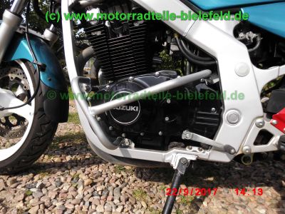 Suzuki_GS500E_GM51B_gruen_46PS_16tkm_tiefer_gelegt_GIVI_Halbschalen_-Verkleidung_Sturzbuegel_Hepco-Becker_Gepaecktraeger_Koffertraeger_Motor_M502_sehr_gepflegt-55.jpg