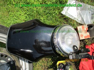 Suzuki_GSX1100G_GV74A_bronze_Kardan-Tourer_WP-Federn_Stahlflex_Weiss_Halbschalen_-Verkleidung_Sturzbuegel_Hepco-Becker_Gepaecktraeger_Koffertraeger_Motor_V718_1127ccm-20.jpg