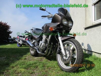 Suzuki_GSX1100G_GV74A_bronze_Kardan-Tourer_WP-Federn_Stahlflex_Weiss_Halbschalen_-Verkleidung_Sturzbuegel_Hepco-Becker_Gepaecktraeger_Koffertraeger_Motor_V718_1127ccm-26.jpg