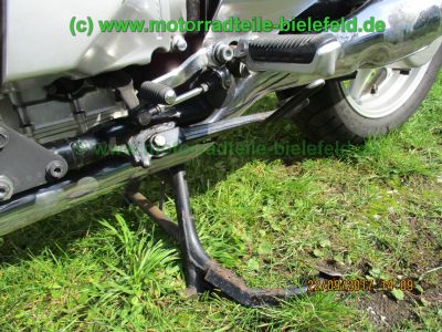 Suzuki_GSX1100G_GV74A_bronze_Kardan-Tourer_WP-Federn_Stahlflex_Weiss_Halbschalen_-Verkleidung_Sturzbuegel_Hepco-Becker_Gepaecktraeger_Koffertraeger_Motor_V718_1127ccm-96.jpg