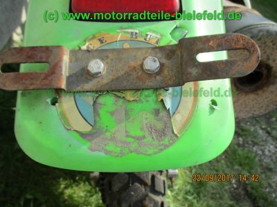 Kawasaki_KLX650C_Hard-Enduro_gruen_1Hd_33kW_EZ93_ausser_Betrieb_2006_USD-Gabel_grosser_Acerbis-Tank_Motor_-90.jpg