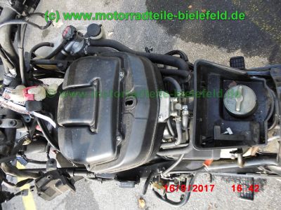 Honda_PC800_Pacific_Coast_RC34_rot_Sturz_V2-Tourer_GIVI_Gepaecktraeger_Teile_Ersatzteile_parts_spares_spare-parts_ricambi_repuestos-194.jpg
