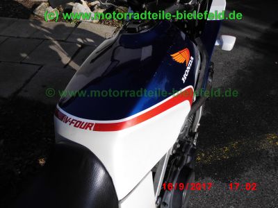 Honda_VF750F_RC15_Interceptor_V4_Youngtimer-Sportler_90PS_Super-Bike_Lenker_GIVI_Monorack_3_Gepaecktraeger_–_Technik_wie_VF_400_500_700_750_1000_1100_F_S_C-20.jpg