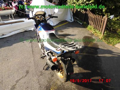 Honda_VF750F_RC15_Interceptor_V4_Youngtimer-Sportler_90PS_Super-Bike_Lenker_GIVI_Monorack_3_Gepaecktraeger_–_Technik_wie_VF_400_500_700_750_1000_1100_F_S_C-55.jpg