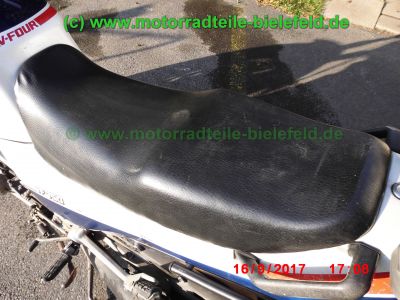 Honda_VF750F_RC15_Interceptor_V4_Youngtimer-Sportler_90PS_Super-Bike_Lenker_GIVI_Monorack_3_Gepaecktraeger_–_Technik_wie_VF_400_500_700_750_1000_1100_F_S_C-61.jpg