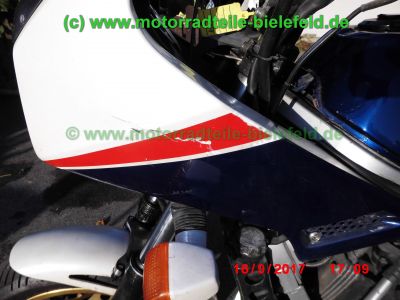 Honda_VF750F_RC15_Interceptor_V4_Youngtimer-Sportler_90PS_Super-Bike_Lenker_GIVI_Monorack_3_Gepaecktraeger_–_Technik_wie_VF_400_500_700_750_1000_1100_F_S_C-65.jpg