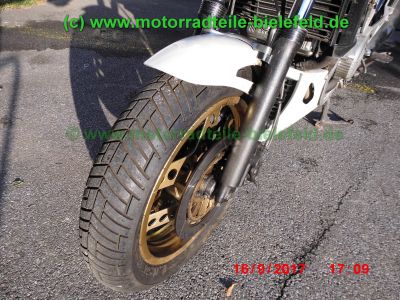 Honda_VF750F_RC15_Interceptor_V4_Youngtimer-Sportler_90PS_Super-Bike_Lenker_GIVI_Monorack_3_Gepaecktraeger_–_Technik_wie_VF_400_500_700_750_1000_1100_F_S_C-69.jpg
