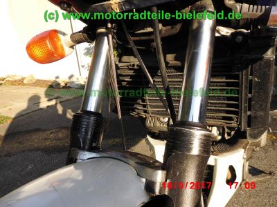 Honda_VF750F_RC15_Interceptor_V4_Youngtimer-Sportler_90PS_Super-Bike_Lenker_GIVI_Monorack_3_Gepaecktraeger_–_Technik_wie_VF_400_500_700_750_1000_1100_F_S_C-71.jpg